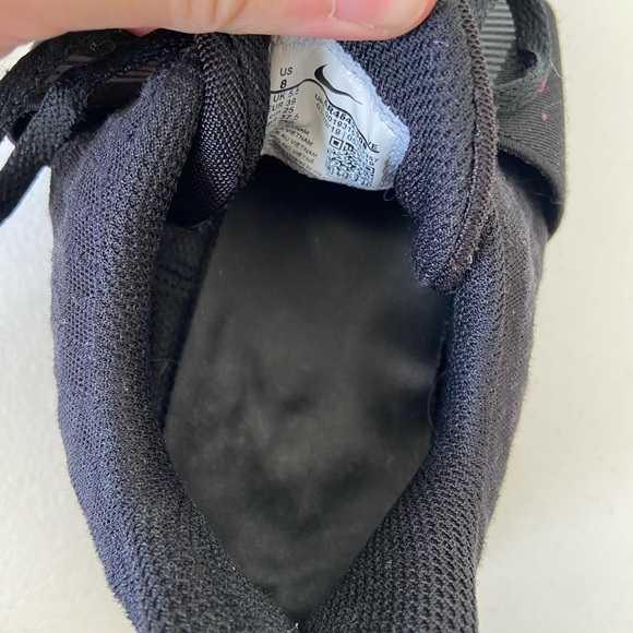 Nike women’s Renew In-Season TR 9 black lace up strap sneakers size 8 - Picture 8 of 9